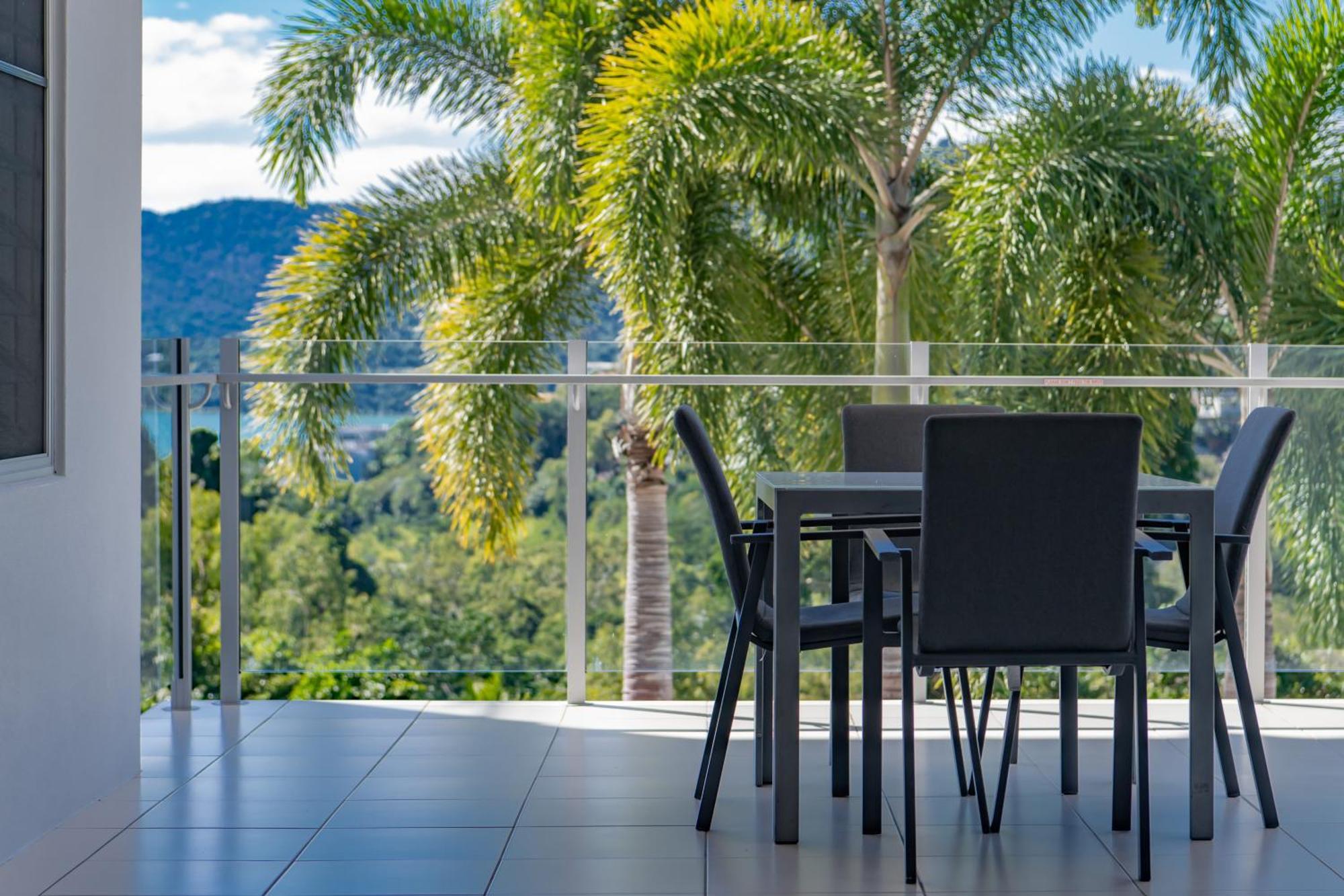 Airlie Summit Apartments Airlie Beach Eksteriør bilde
