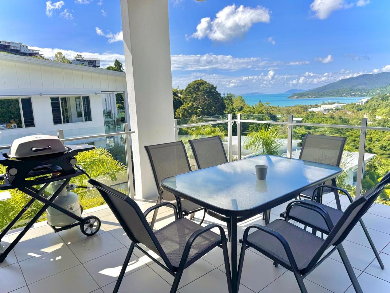 Airlie Summit Apartments Airlie Beach Eksteriør bilde